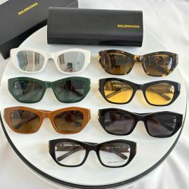 Picture of Balenciga Sunglasses _SKUfw56808257fw